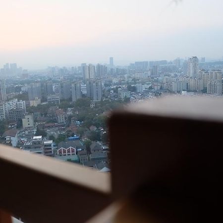 Liusu Hostel Jinling Branch Нанкин Экстерьер фото