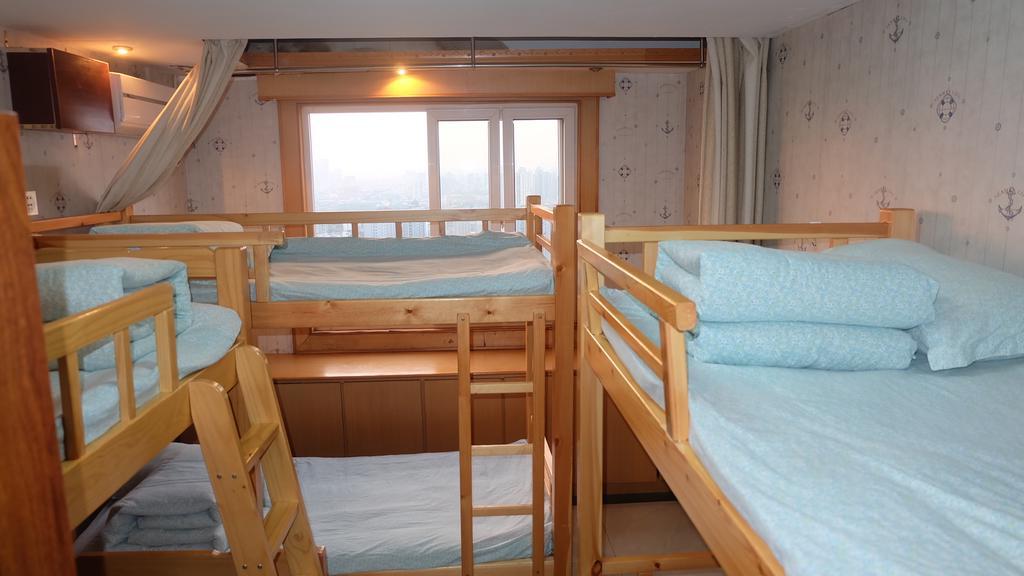 Liusu Hostel Jinling Branch Нанкин Экстерьер фото