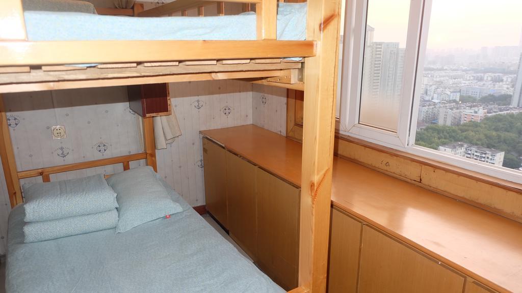Liusu Hostel Jinling Branch Нанкин Экстерьер фото