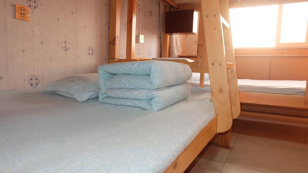 Liusu Hostel Jinling Branch Нанкин Экстерьер фото